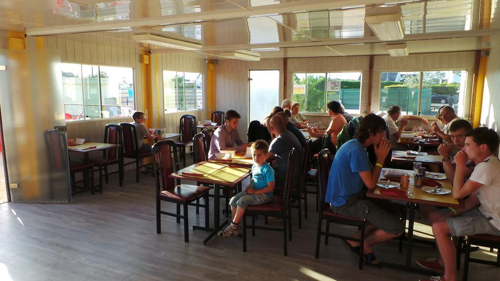 Camping De Kerurus Hotel Plounéour-Trez Екстериор снимка